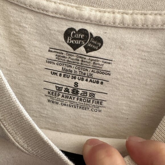 Daisy Street Care‎ Bear Graphic T-Shirt  Size Small - Picture 3 of 7